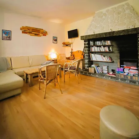 Hostel Hi Chamrousse